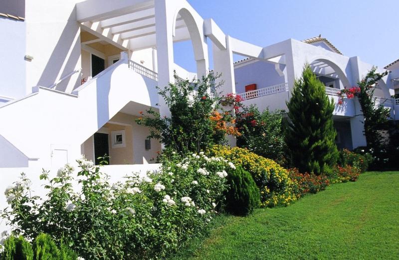 Ilaria Hotel Kalamákion Exterior foto